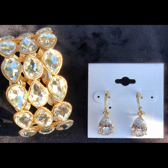 Other - Matching bracelet and earring set.